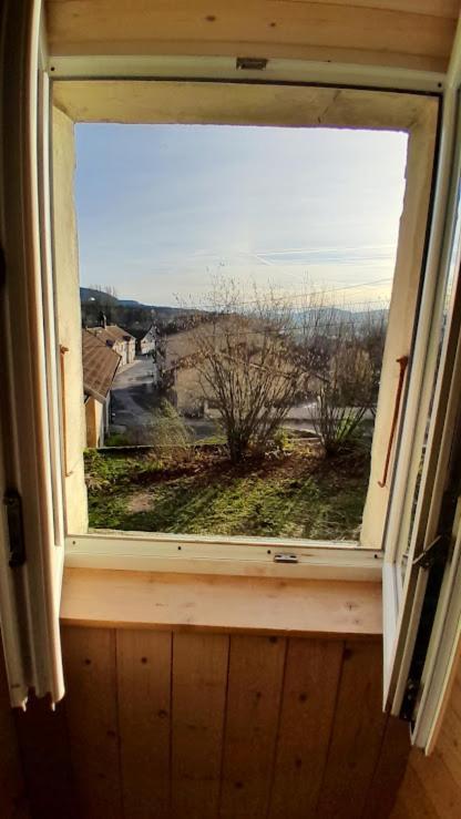 Maison Renove En Pierre Crotenay Exteriér fotografie